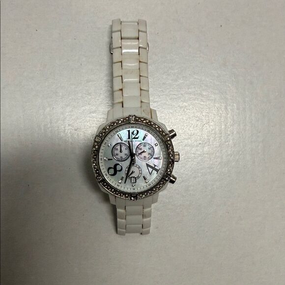 Michael Kors White Ivory Pearl Face Watch Stainless Steel LIKE NEW - Rhinestones main image 3